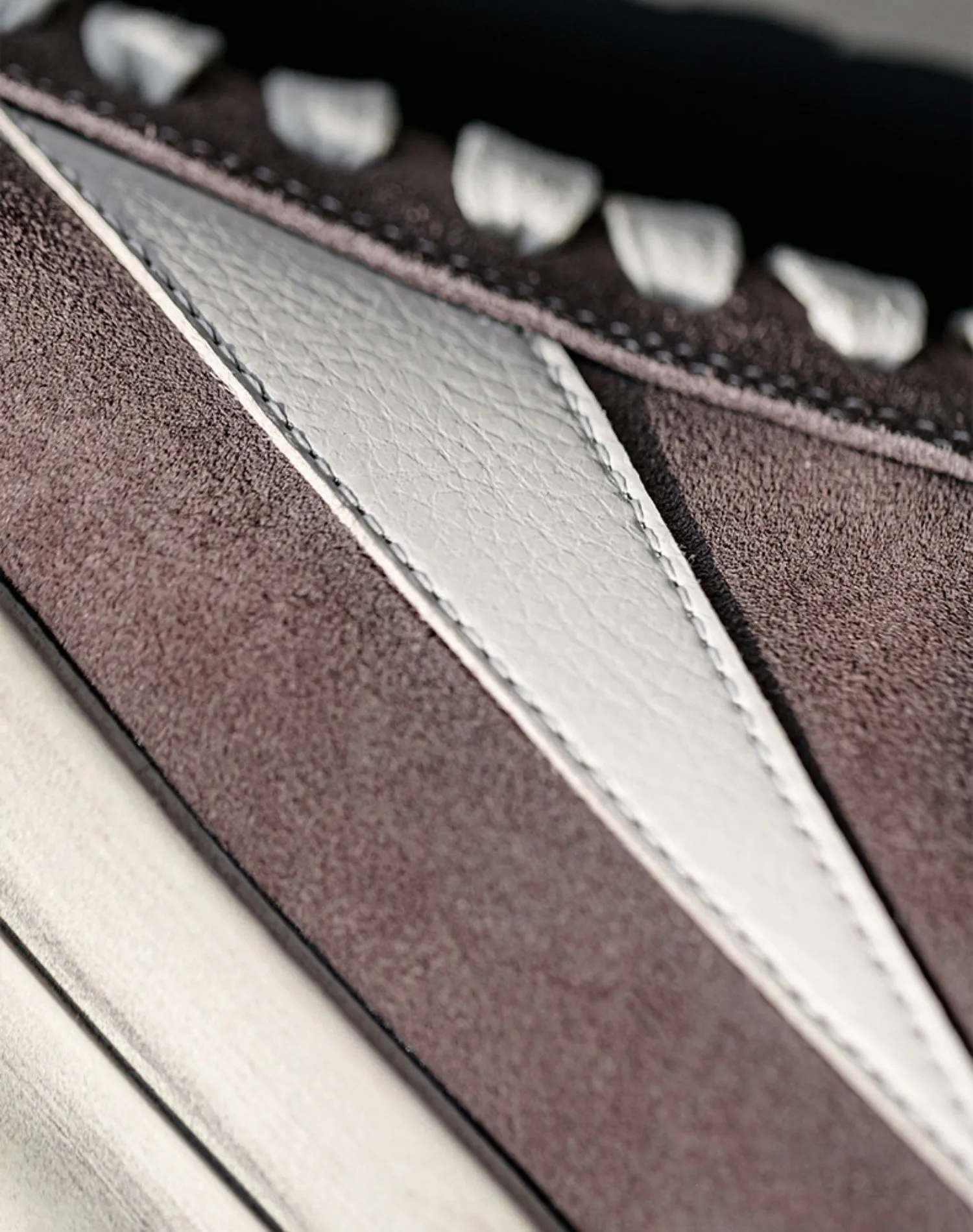 American Retro Suede Brown Thick-Soled Sports Men's Casual Shoes