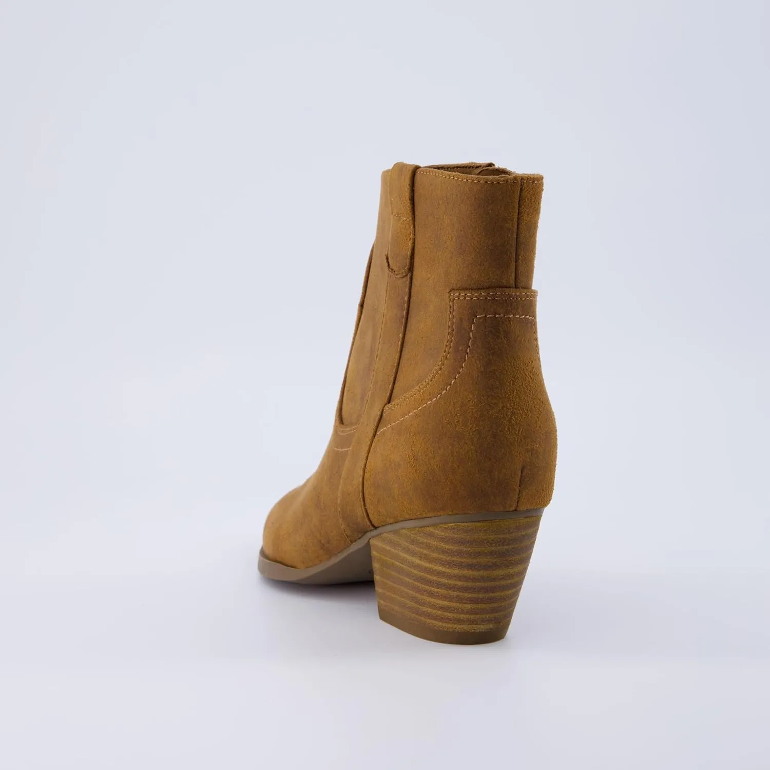 CUSHIONAIRE Women's Outlaw Western boot  Memory Foam, Wide Widths Available