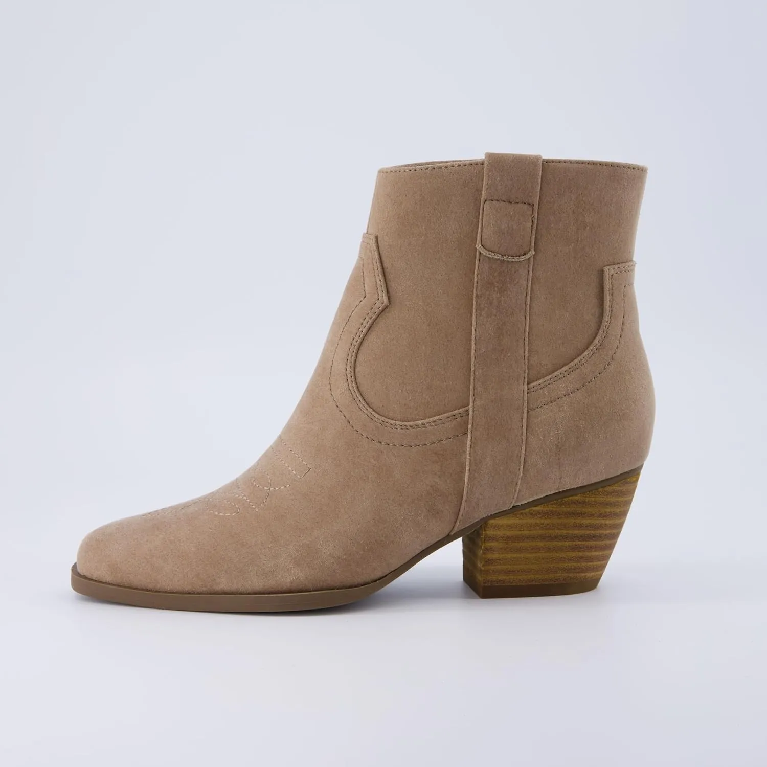 CUSHIONAIRE Women's Outlaw Western boot  Memory Foam, Wide Widths Available