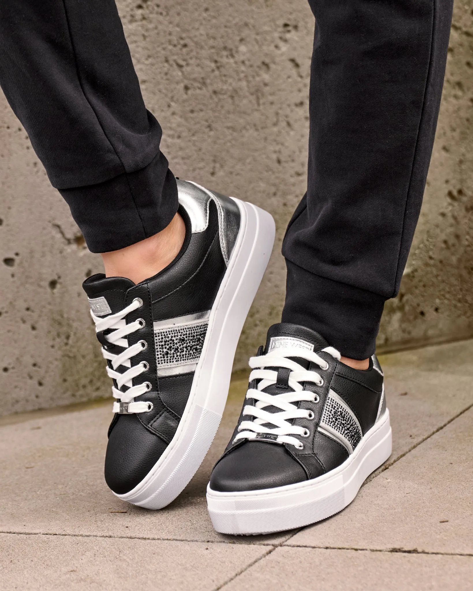 Embellished Casual Sneaker Black