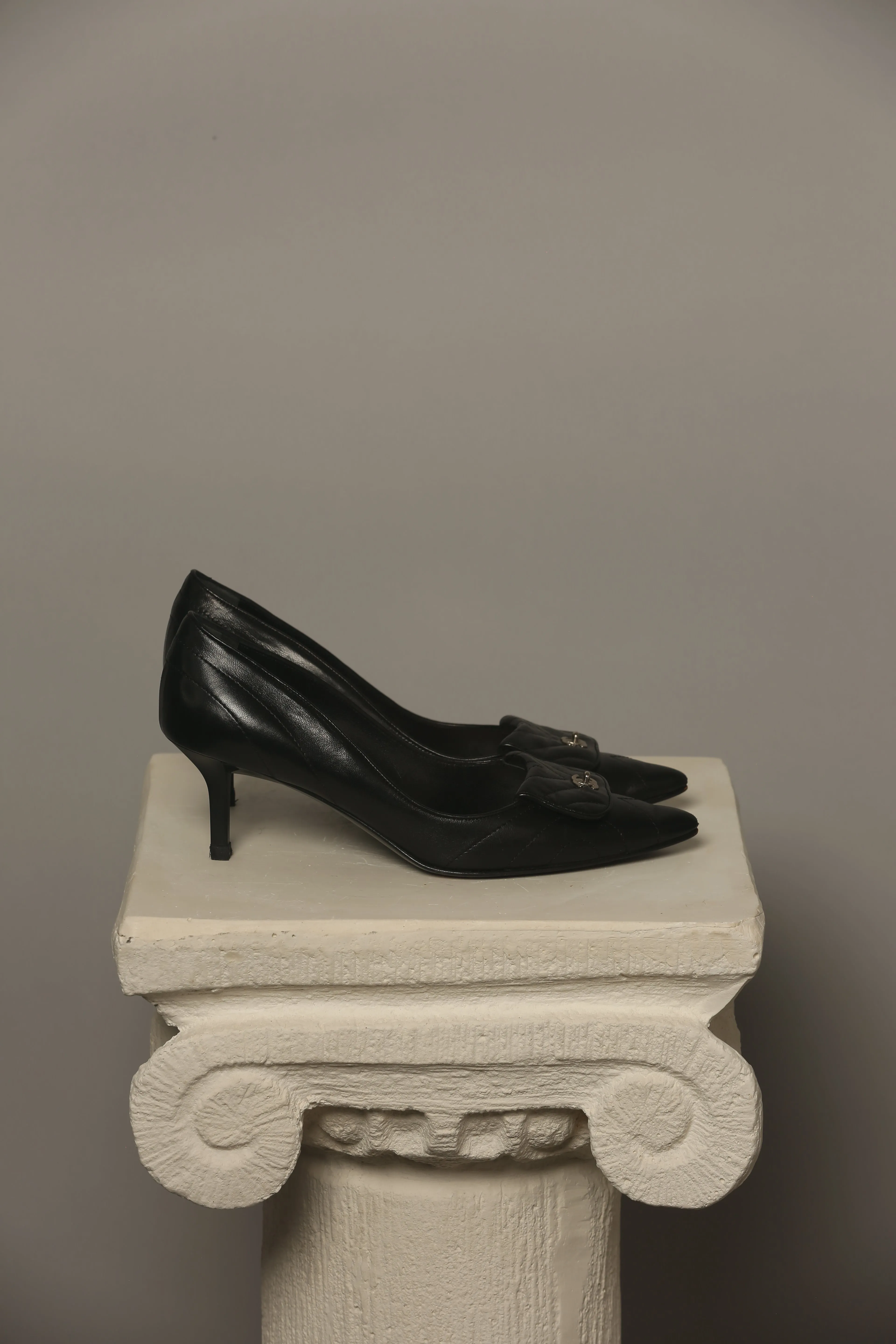 Extremely Rare CHANEL Heels