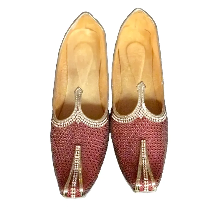 Leather Maroon Mojari