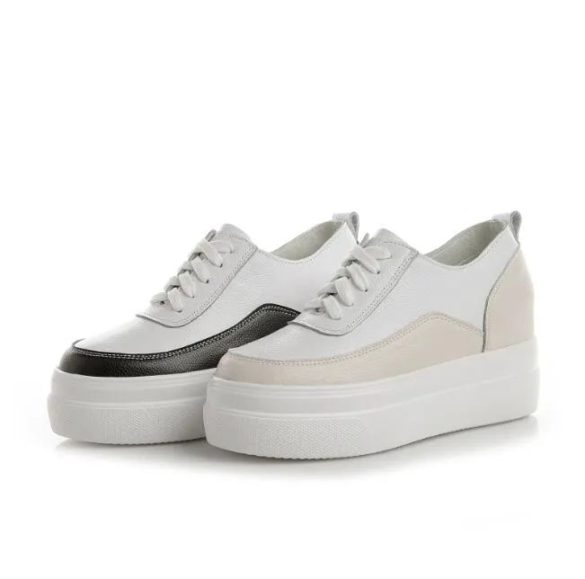 Small Feet Thick Sole Fashion Sneakers SS191