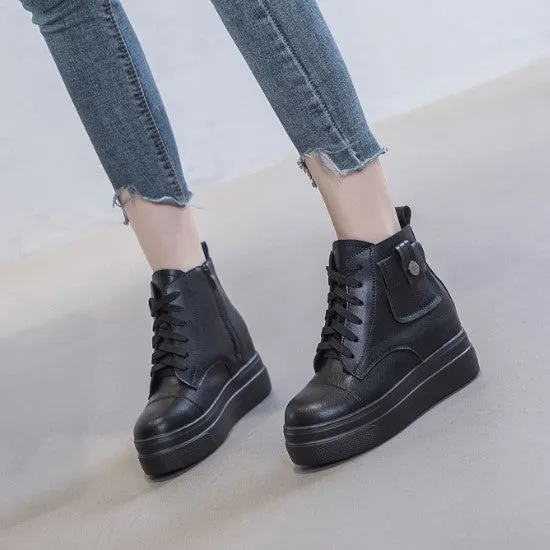 Small Feet Thick Sole Leather Sneakers DS106