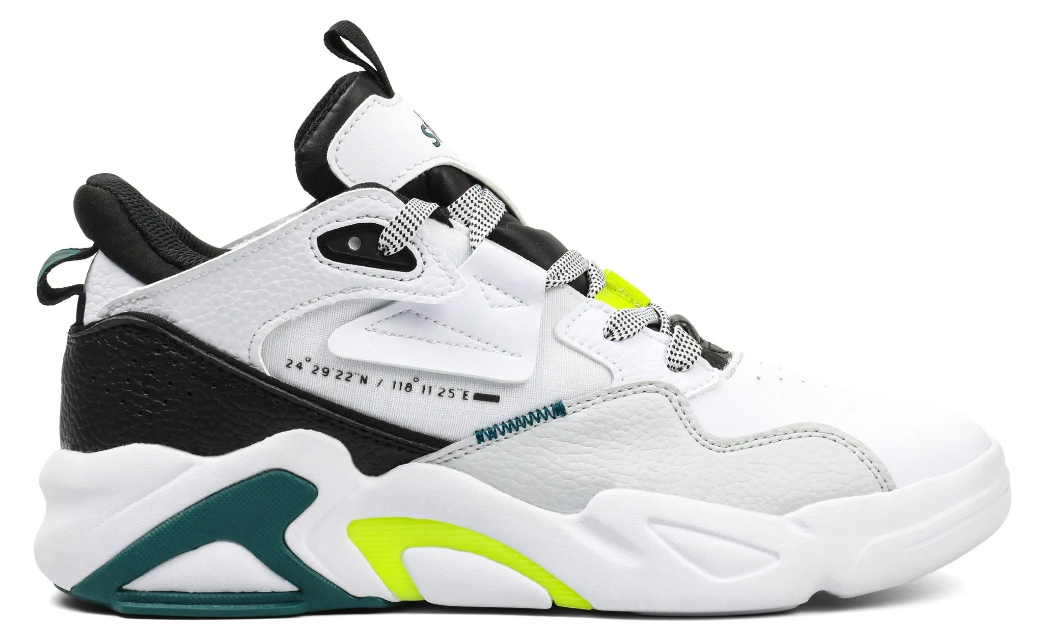 XTEP High-Top Retro Shoes